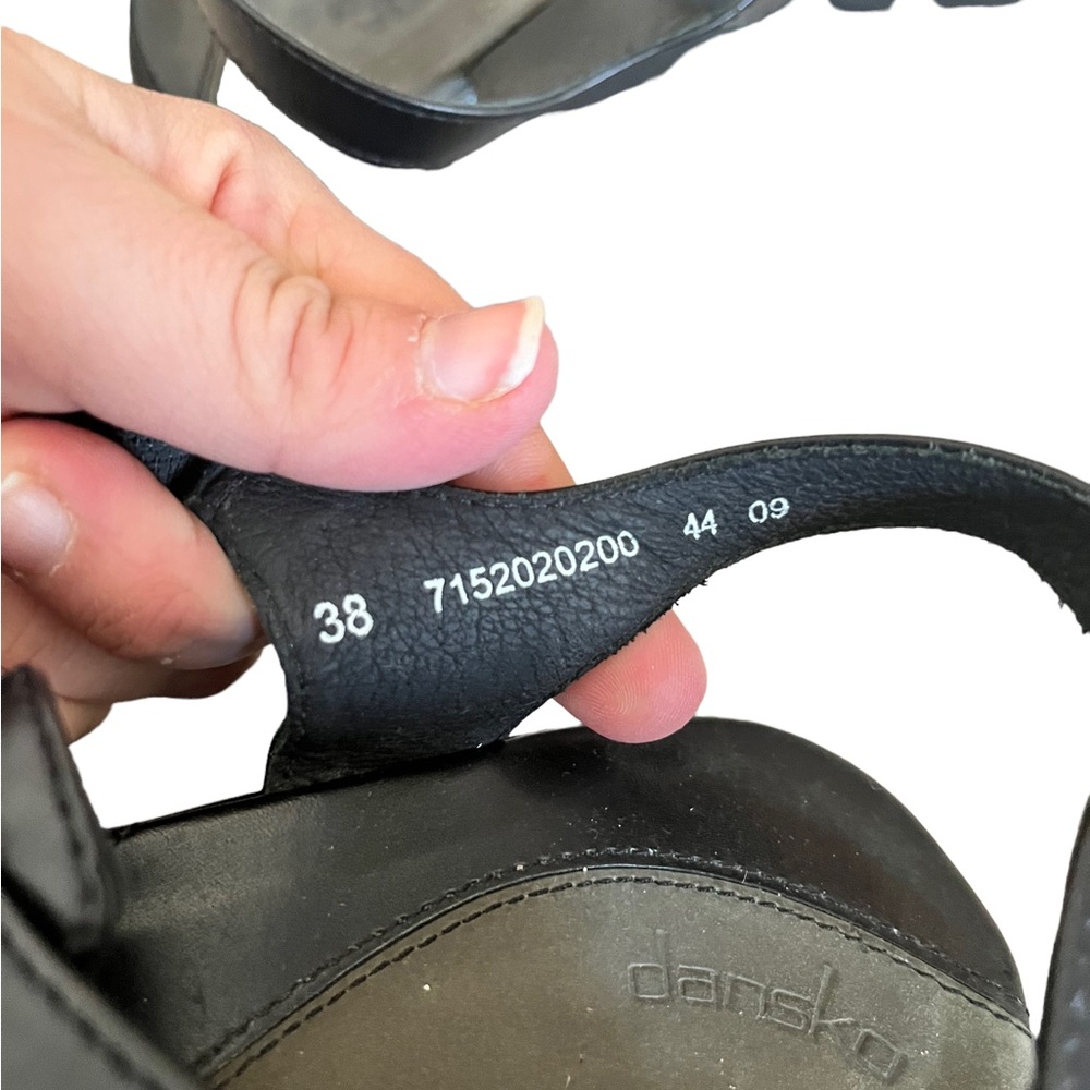 Dansko sandals - Picture 5 of 9